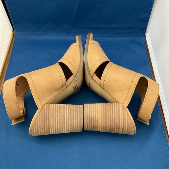 Dolce Vita Sandals Tan Brista Open Toe Block Leather Heel Slingback Women’s Sz… - Picture 5 of 7